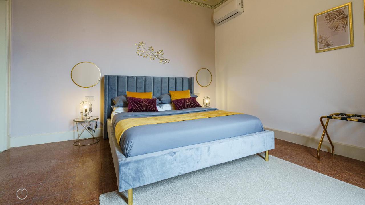 Palazzo Nouveau Appartement Catánia Buitenkant foto